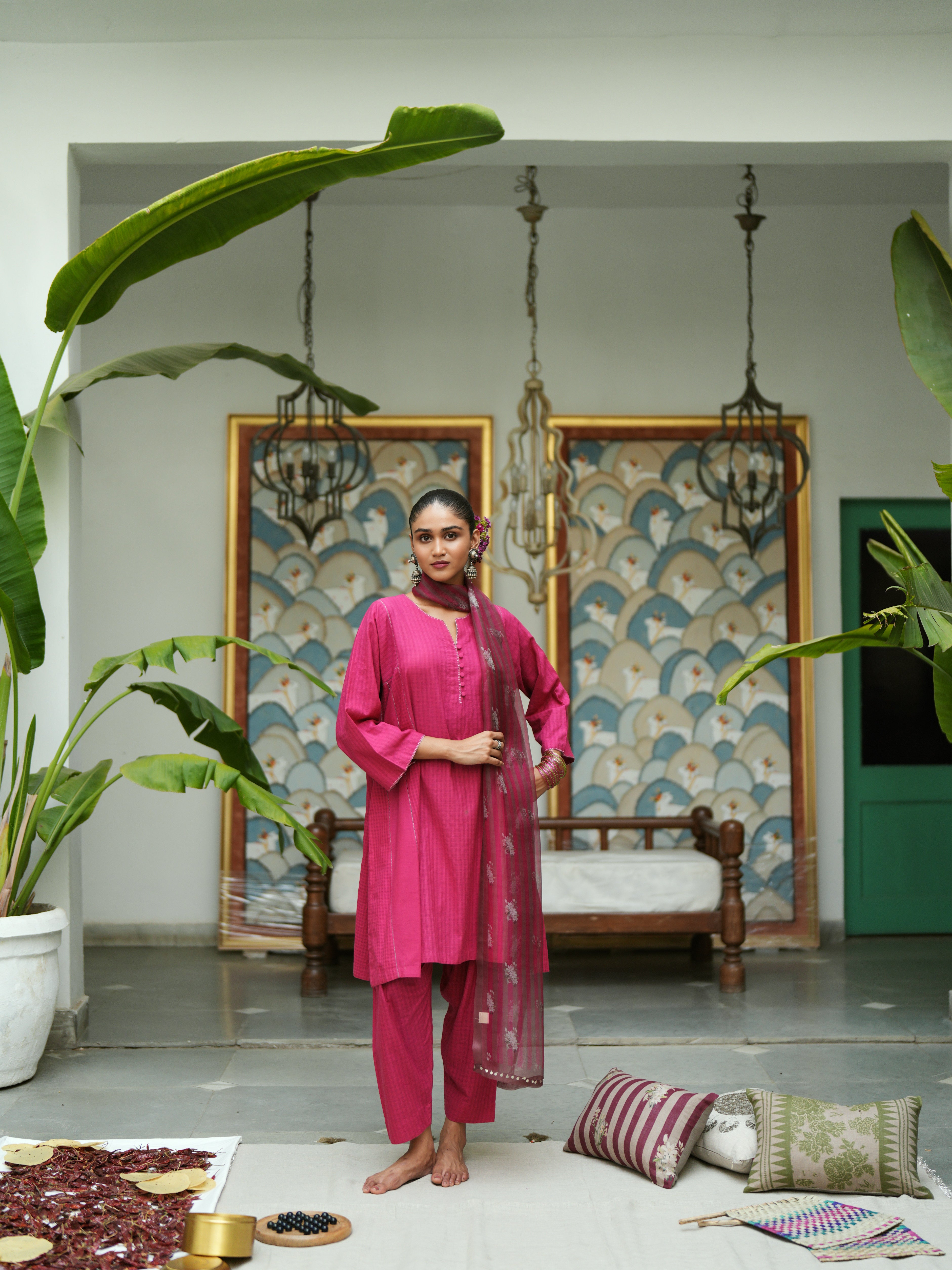 Anvaya Rani Pink Ensemble