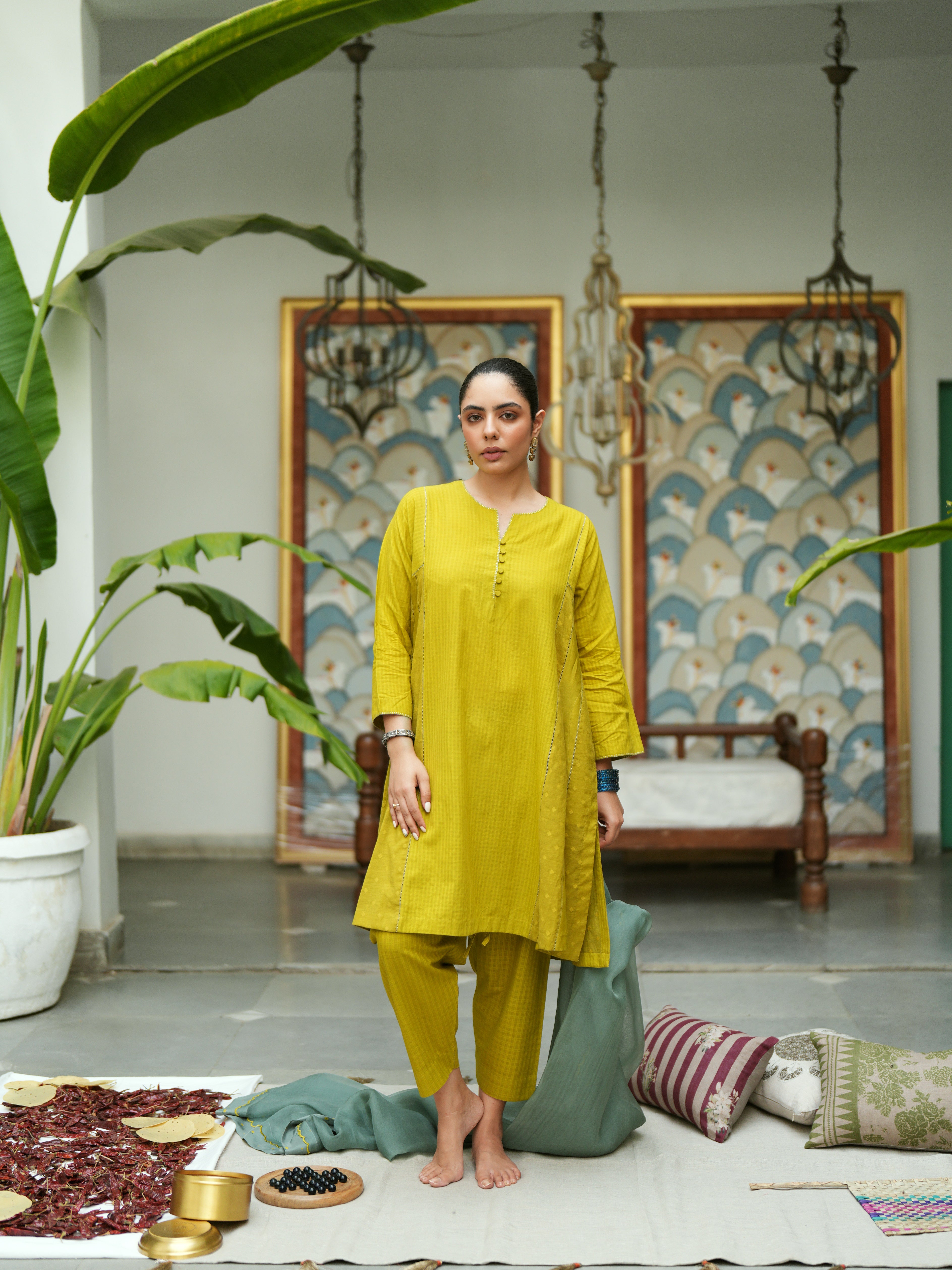 Anvaya Chartruese Ensemble