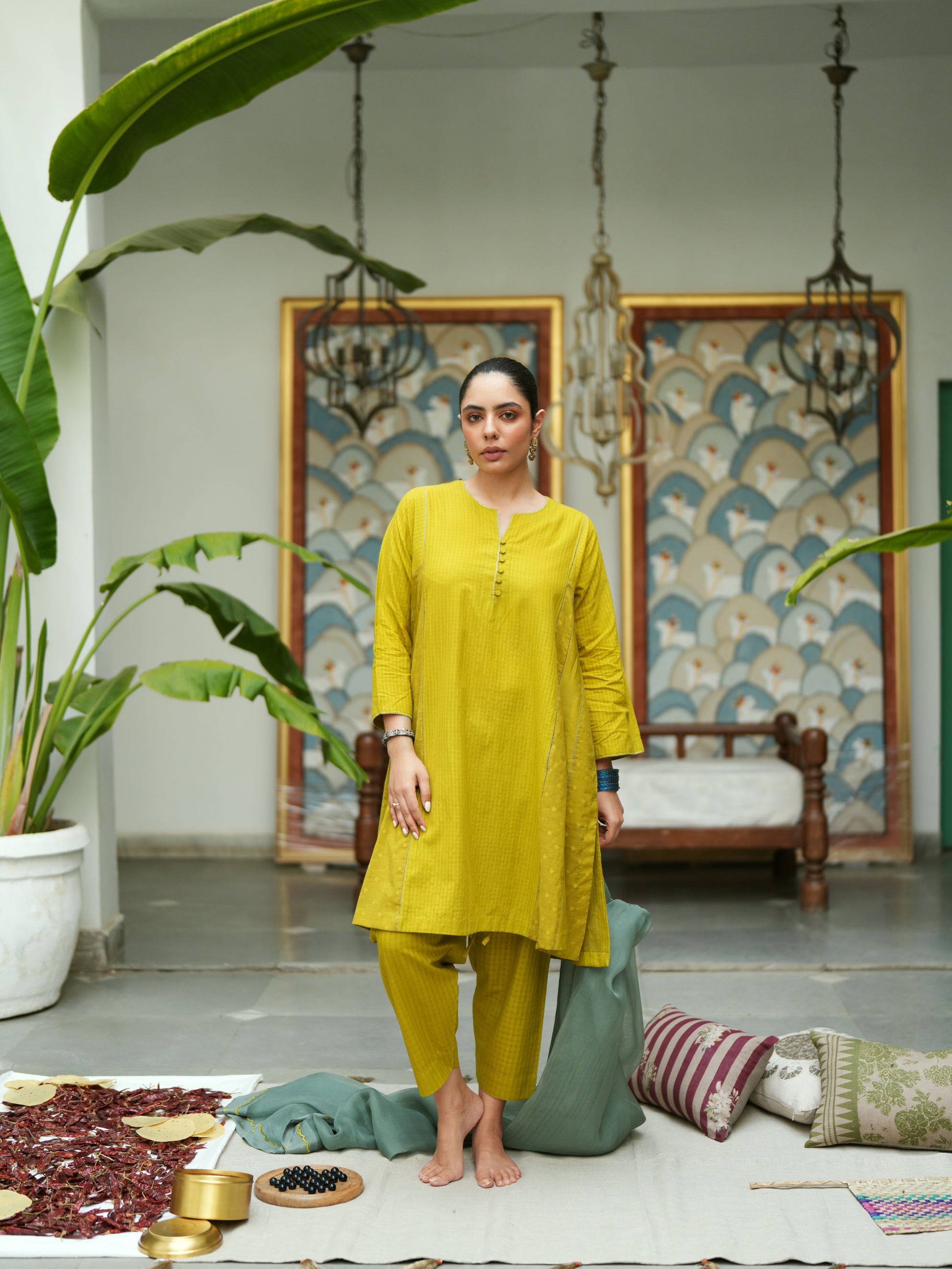 Anvaya Chartruese Ensemble